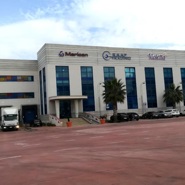 Rete LAN e WLAN per capannone industriale